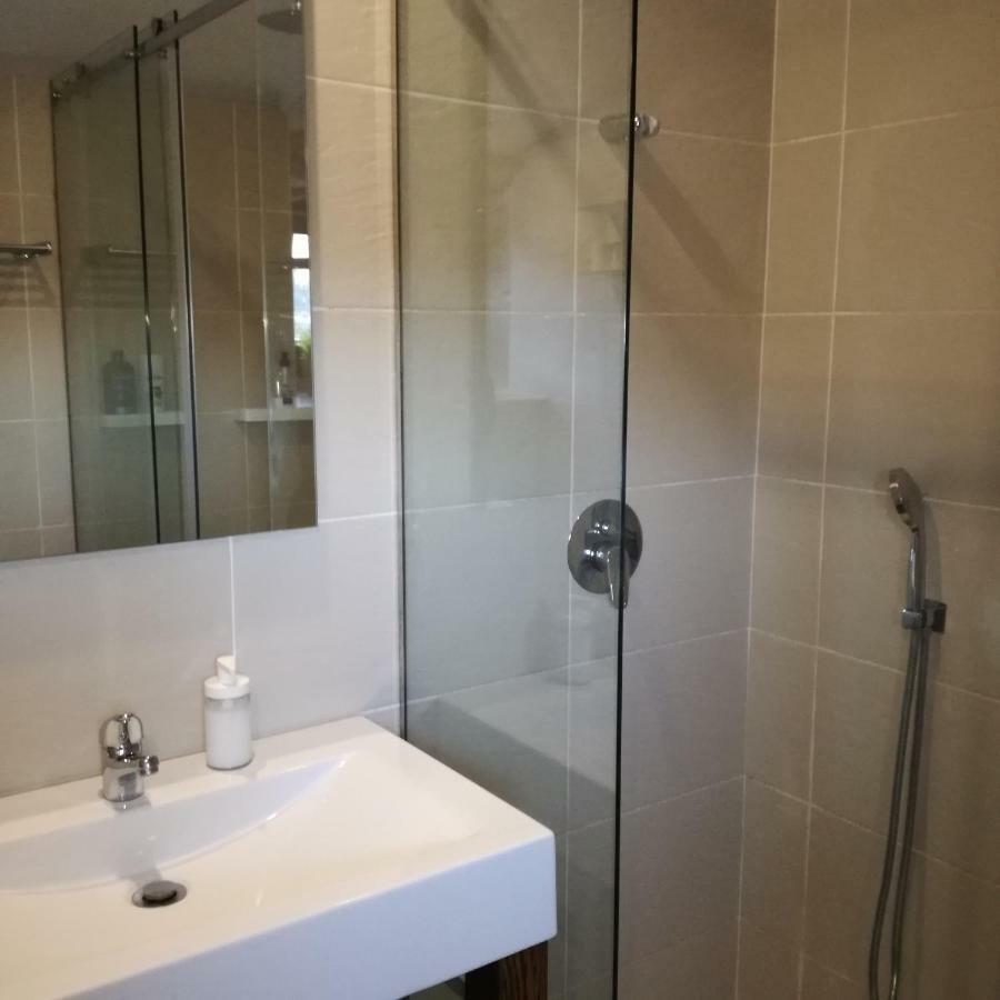 Casa Na Quinta De Valinhas Apartment Vitorino dos Piaes ภายนอก รูปภาพ