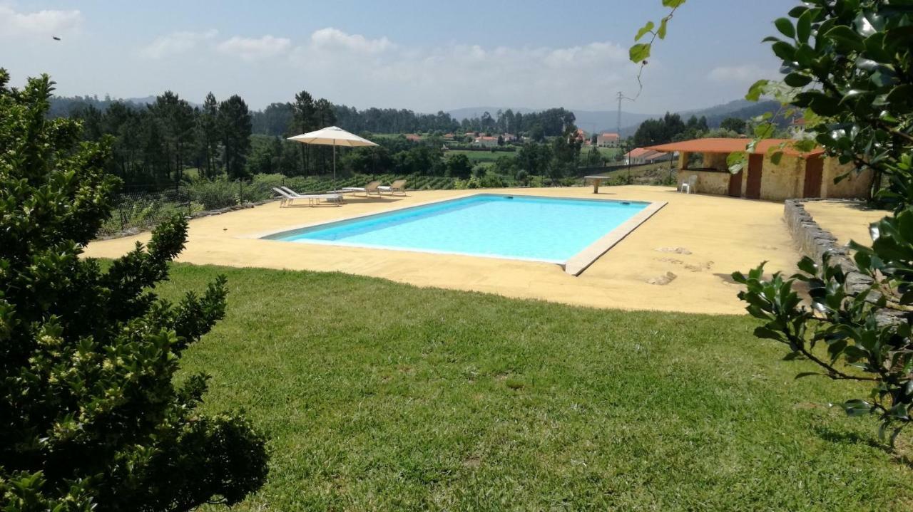 Casa Na Quinta De Valinhas Apartment Vitorino dos Piaes ภายนอก รูปภาพ
